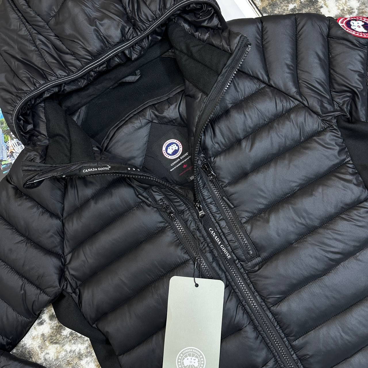 Can Goose Hybridge jacket
