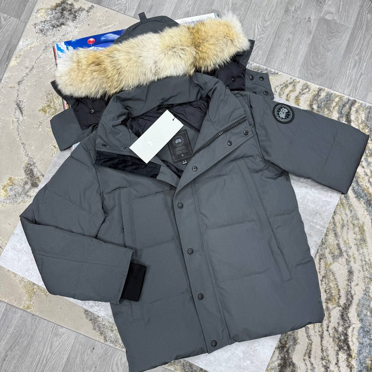 Can Goose Parka Black Badge Jacket