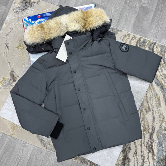 Can Goose Parka Black Badge Jacket